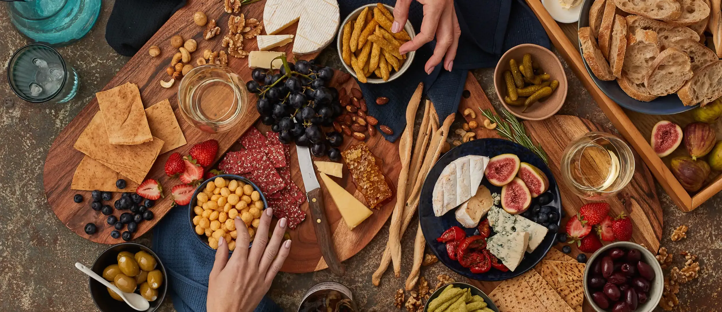 calbee harvest snaps hero